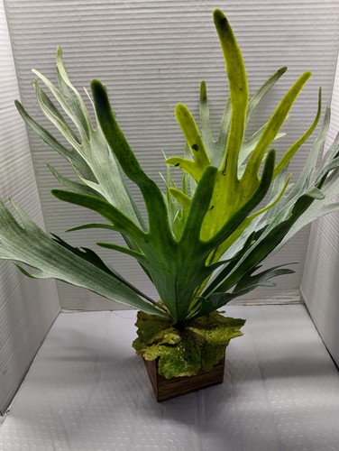 Large artificial - artificial,